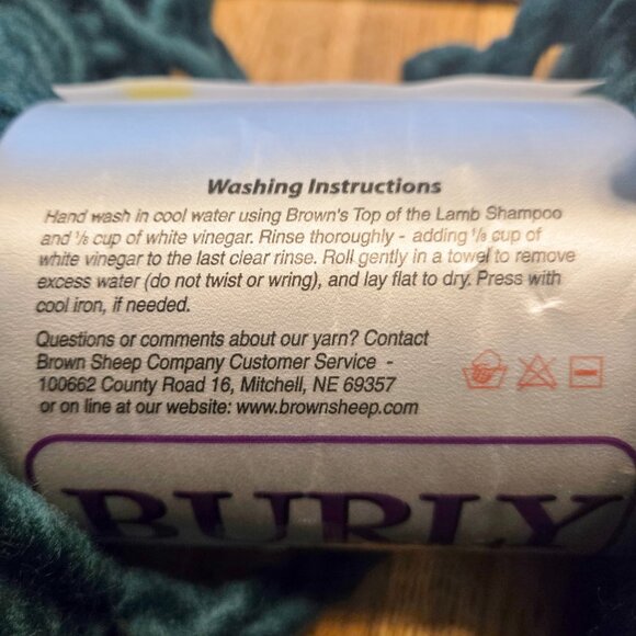 Brown Sheep Burly Spun 100% Wool Yarn Pine Tree 1 Skein - Picture 3 of 3